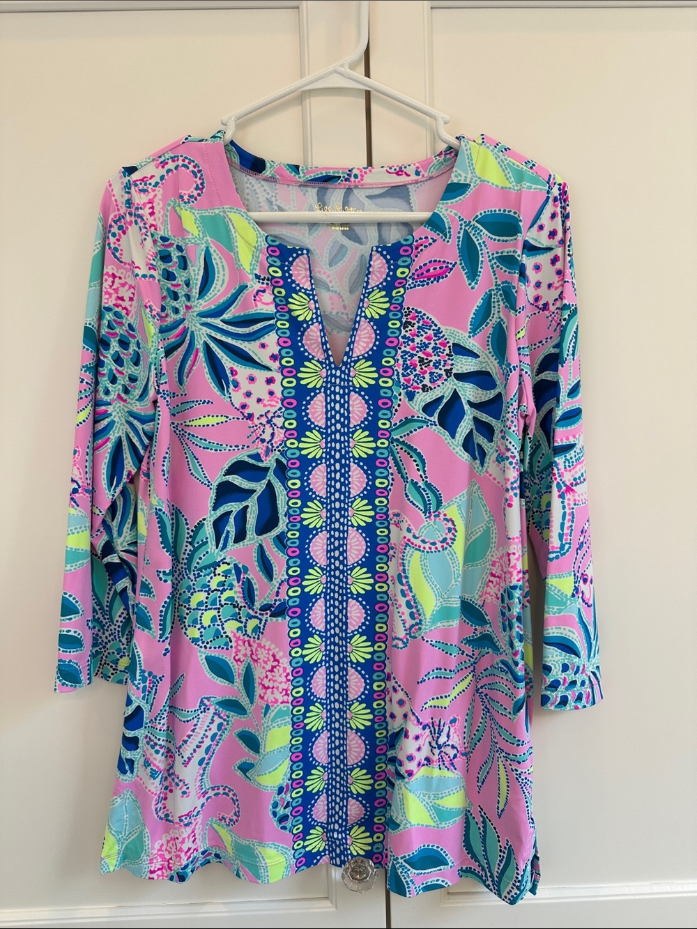 Lilly Pulitzer upf 50+ chilly lilly top  Tunic